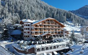 Hotel Cesa Tyrol